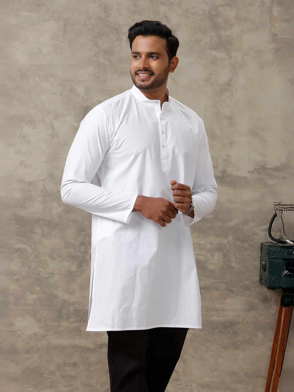 Ramraj Cotton Medium Length Plain Kurta White